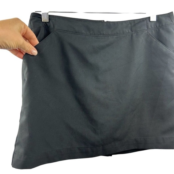 PGA Tour Women's Black Skort Size 8 with Pockets Casual Short Skirt- flawed - Picture 4 of 11
